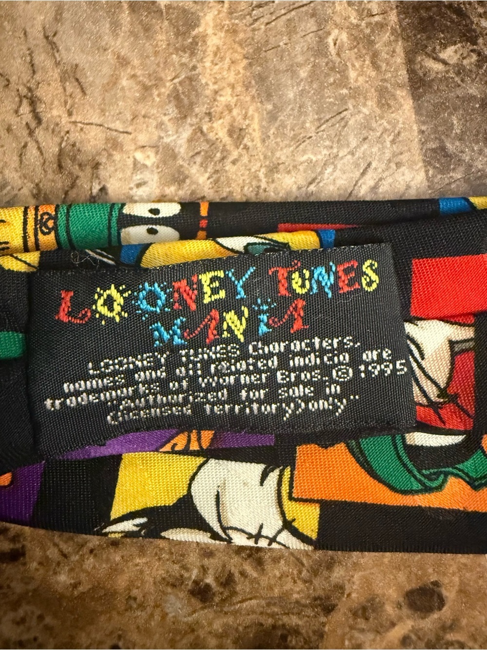 Vintage 90s Looney Tunes Clip-On Tie Cartoon Graphic Bugs Bunny Tweety Retro - Picture 3 of 5